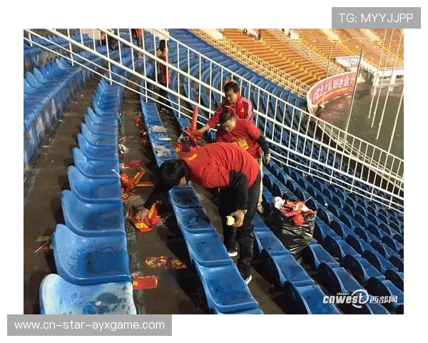 球迷自发维权事件升级,俱乐部形象面临考验 球迷自发维权事件升级,俱乐部形象面临考验