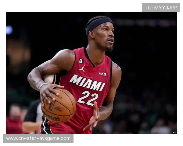 NBA热火巴特勒强硬突破造成杀伤扭转局势 NBA热火巴特勒强硬突破造成杀伤扭转局势