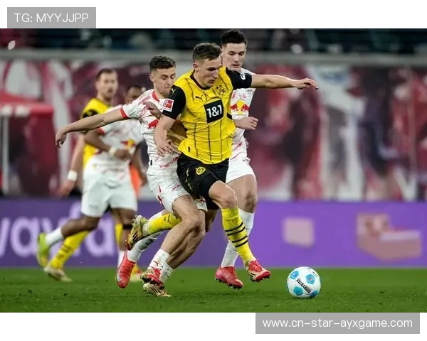 德甲莱比锡替补点射建功，主场气氛达顶峰