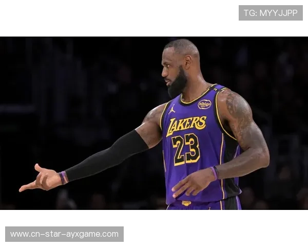 詹姆斯后仰跳投定胜负，湖人赢得宝贵胜利